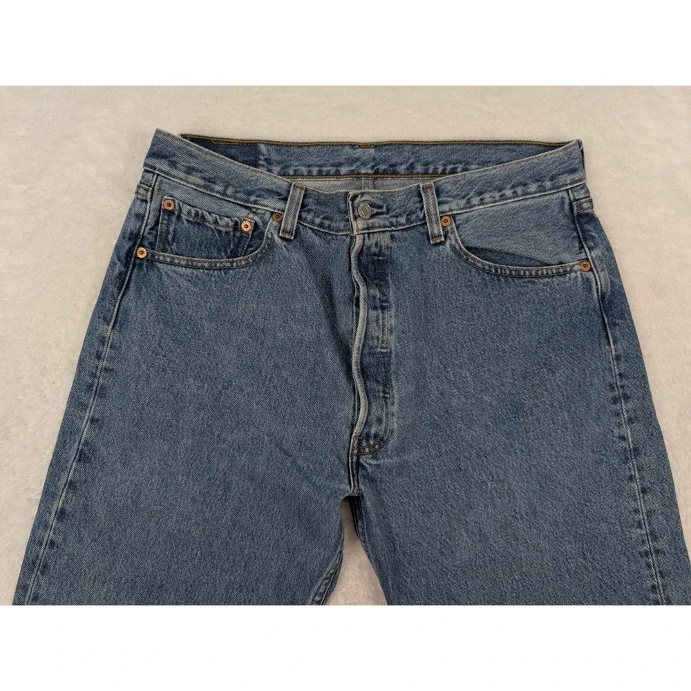 VTG Levi's 501 Jeans Men's 36x32(34x31) Blue Light Wash Button-Fly Denim Y2K